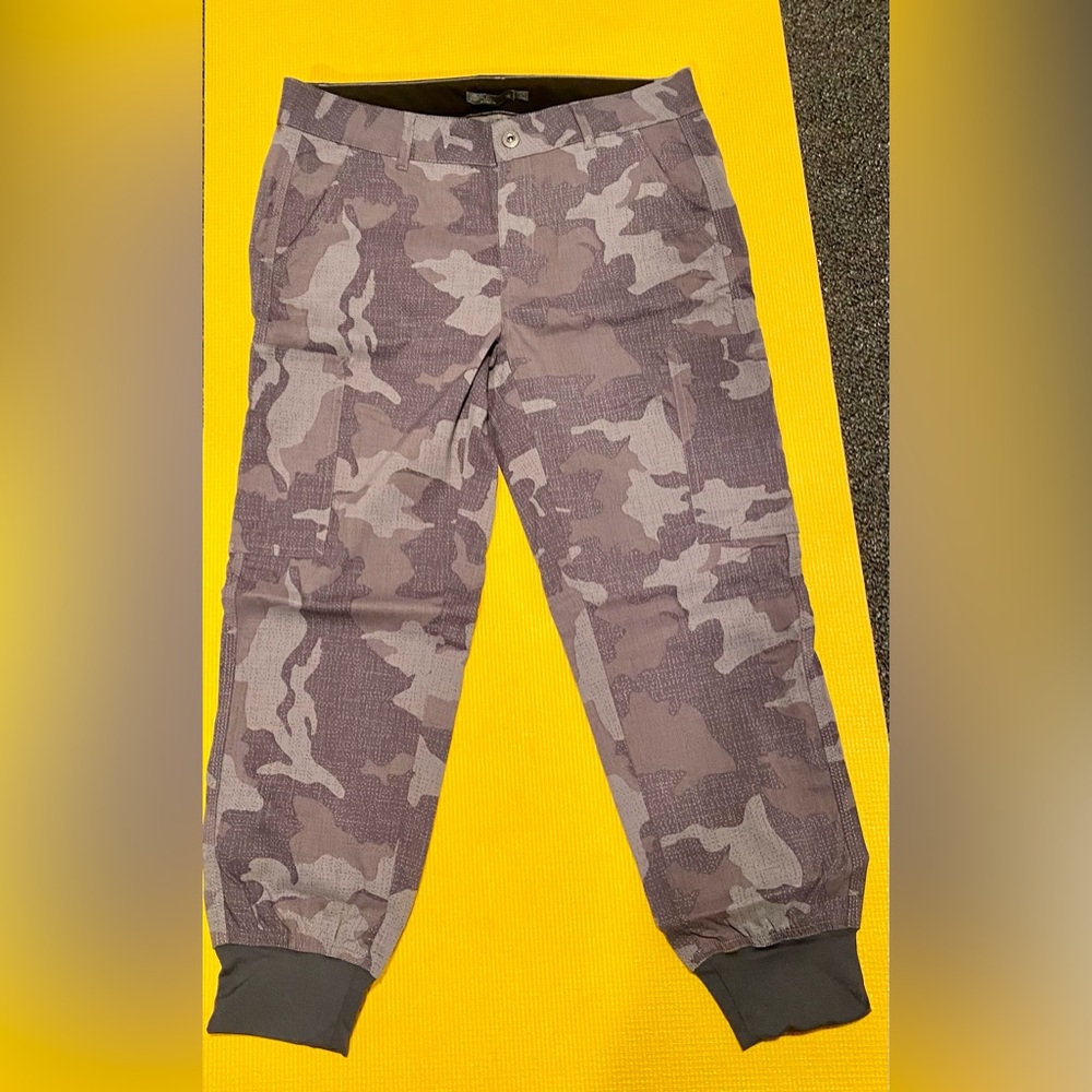 Prana joggers - they are not sweatshirt material cute Camo